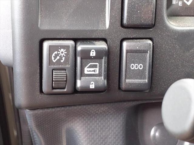 2024 Isuzu NPR Standard Cab
