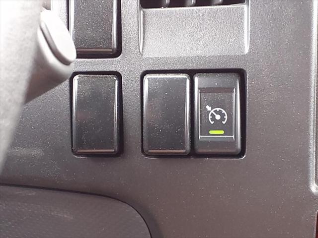 2024 Isuzu NPR Standard Cab
