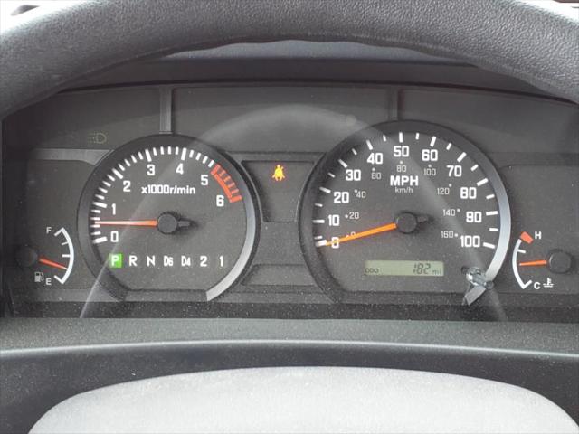 2024 Isuzu NPR Standard Cab