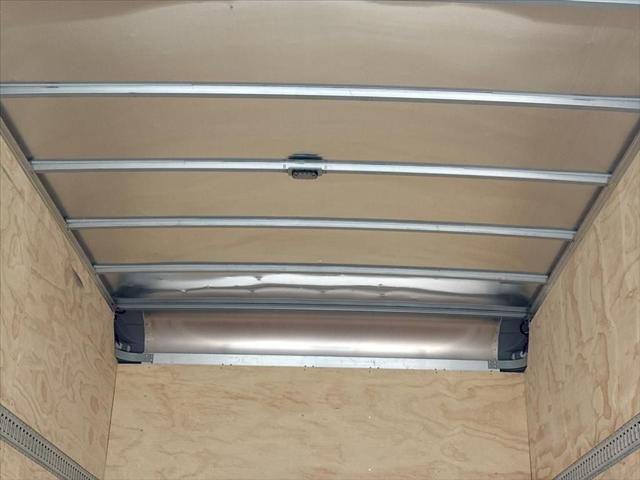 2024 Isuzu NPR Standard Cab