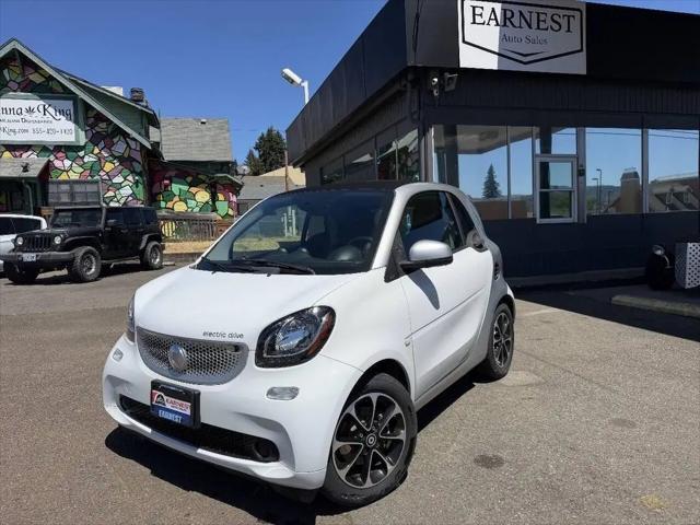 2017 smart fortwo electric drive passion for sale in Roseburg, OR