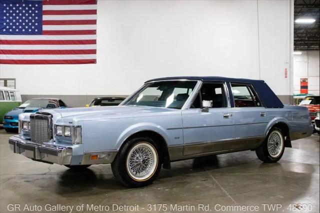 1986 Lincoln Town Car Base 4dr Sedan for sale in Grand Rapids, MI