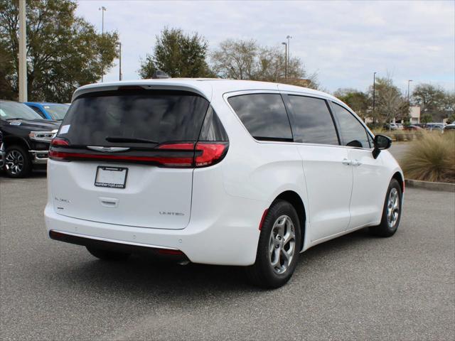 2024 Chrysler Pacifica PACIFICA LIMITED