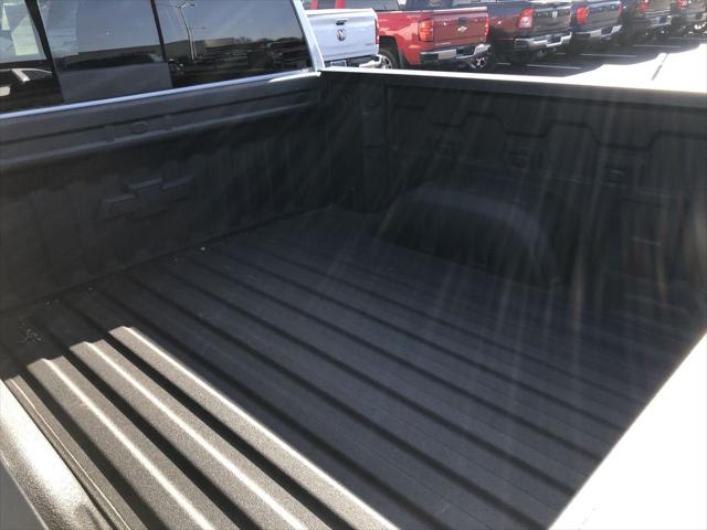 2022 Chevrolet Silverado 1500 4WD Crew Cab Short Bed LTZ