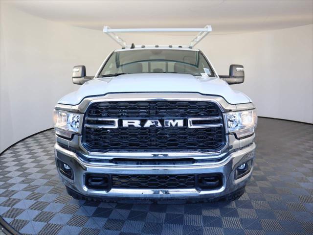 2023 RAM Ram 3500 RAM 3500 TRADESMAN CREW CAB 4X4 8 BOX