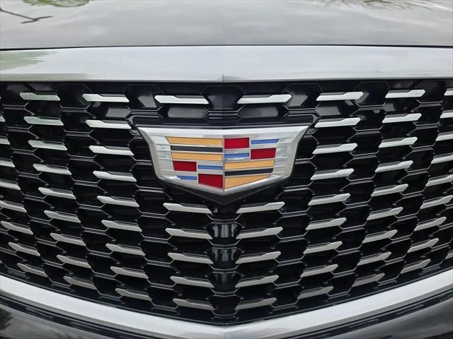 2022 Cadillac XT5 Premium Luxury