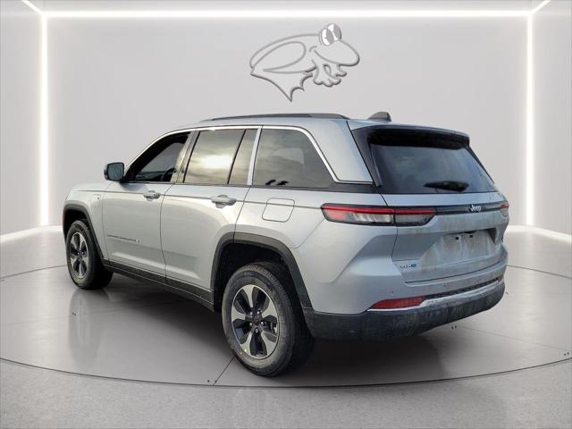 2024 Jeep Grand Cherokee 4xe GRAND CHEROKEE 4xe 2024 Jeep Grand Cherokee 4xe GRAND CHEROKEE 4xe