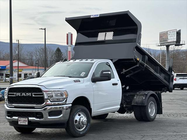 2024 RAM Ram 3500 Chassis Cab RAM 3500 TRADESMAN CHASSIS REGULAR CAB 4X4 60 CA