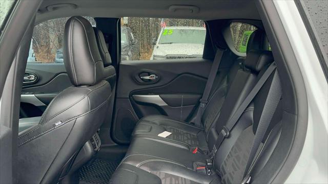 2022 Jeep Cherokee X 4x4