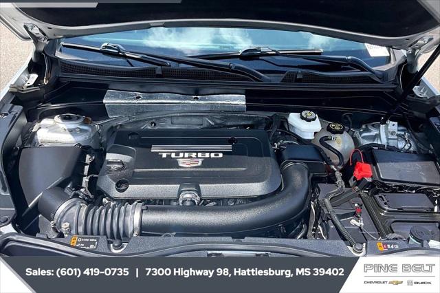 2022 Cadillac XT4 FWD Premium Luxury