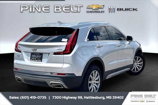 2022 Cadillac XT4 FWD Premium Luxury