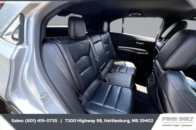 2022 Cadillac XT4 FWD Premium Luxury