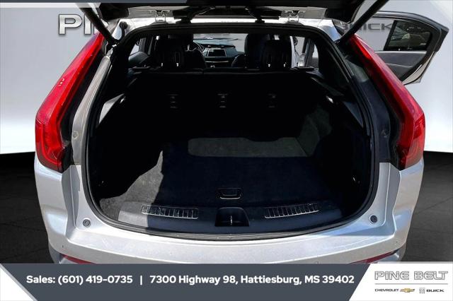 2022 Cadillac XT4 FWD Premium Luxury