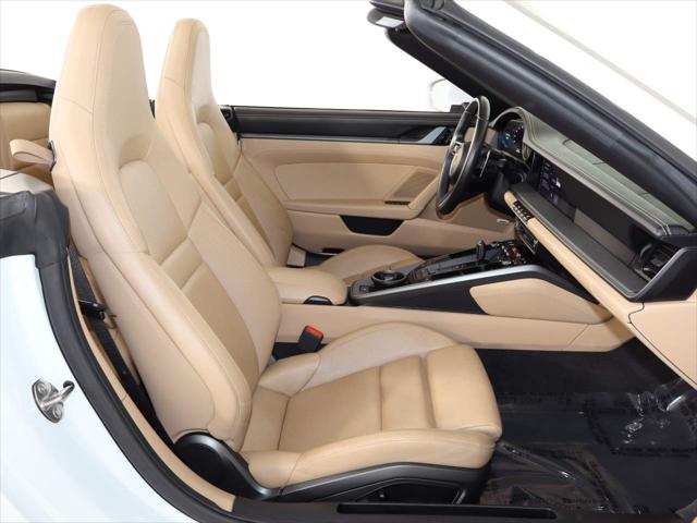 2020 Porsche 911 Carrera S Cabriolet