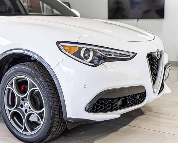 2023 Alfa Romeo Stelvio Ti AWD