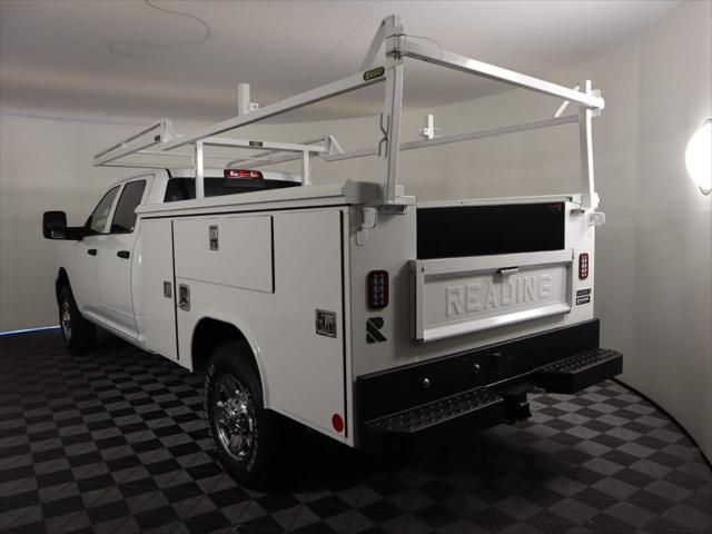 2023 RAM Ram 3500 RAM 3500 TRADESMAN CREW CAB 4X4 8 BOX