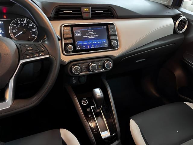 2021 Nissan Versa SV Xtronic CVT