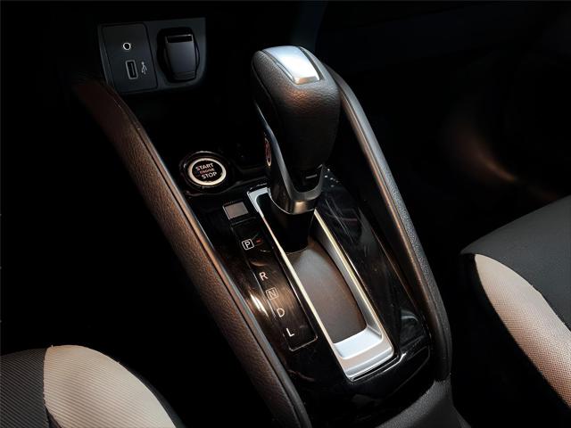 2021 Nissan Versa SV Xtronic CVT