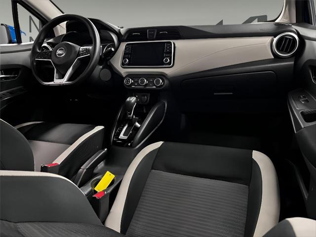 2021 Nissan Versa SV Xtronic CVT