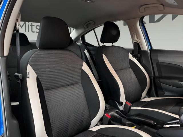 2021 Nissan Versa SV Xtronic CVT