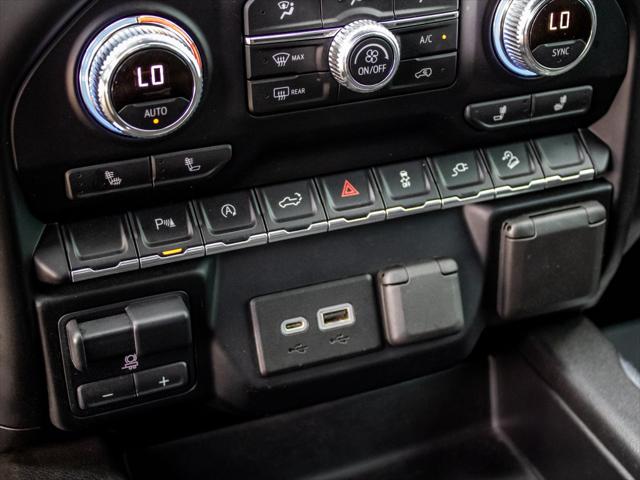 2021 GMC Sierra 1500 4WD Crew Cab Short Box Elevation