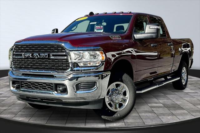 2024 RAM Ram 3500 RAM 3500 TRADESMAN CREW CAB 4X4 64 BOX 2024 RAM Ram 3500 RAM 3500 TRADESMAN CREW CAB 4X4 64 BOX