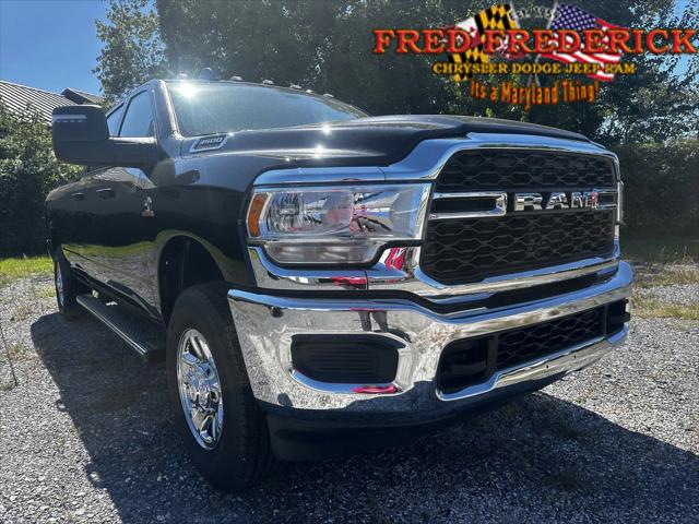 2024 RAM Ram 3500 RAM 3500 TRADESMAN CREW CAB 4X4 8 BOX