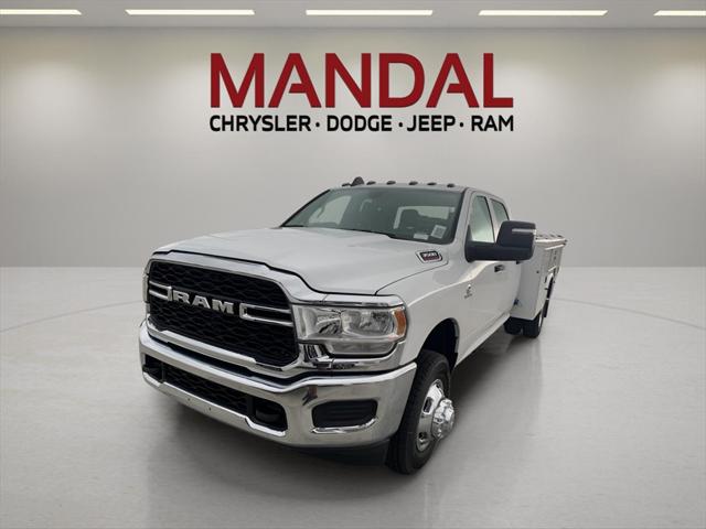2024 RAM Ram 3500 Chassis Cab RAM 3500 TRADESMAN CREW CAB CHASSIS 4X4 60 CA