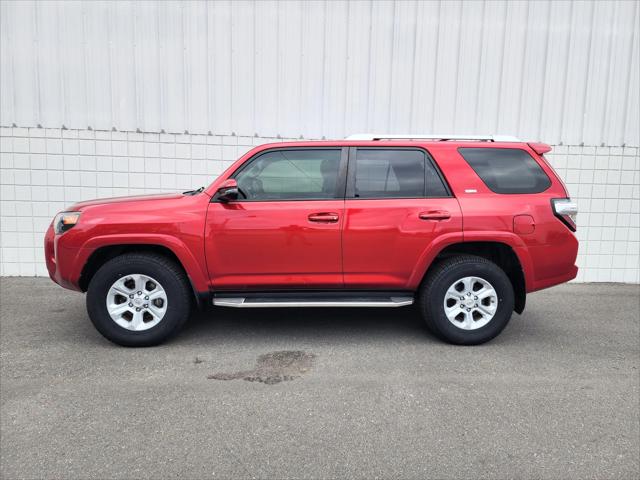 2018 Toyota 4Runner SR5 2018 Toyota 4Runner SR5