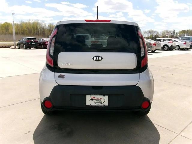 2016 Kia Soul Base