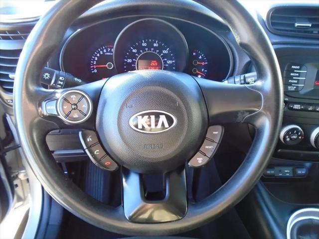 2016 Kia Soul Base