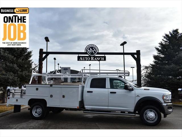 2024 RAM Ram 5500 Chassis Cab RAM 5500 TRADESMAN CHASSIS CREW CAB 4X4 84 CA 2024 RAM Ram 5500 Chassis Cab RAM 5500 TRADESMAN CHASSIS CREW CAB 4X4 84 CA