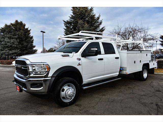 2024 RAM Ram 5500 Chassis Cab RAM 5500 TRADESMAN CHASSIS CREW CAB 4X4 84 CA 2024 RAM Ram 5500 Chassis Cab RAM 5500 TRADESMAN CHASSIS CREW CAB 4X4 84 CA