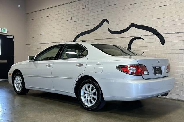 2002 Lexus ES 300 Base (A4)