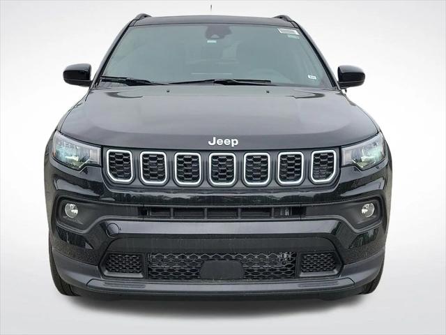 2024 Jeep Compass COMPASS LATITUDE LUX 4X4