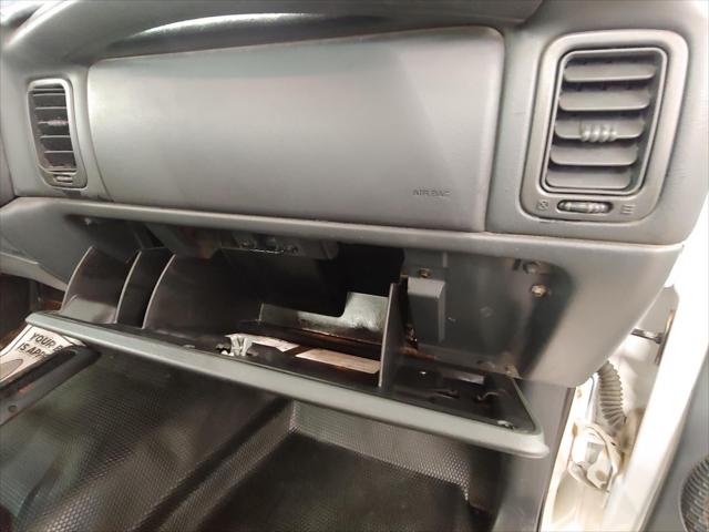 2002 Chevrolet Silverado 2500HD NA