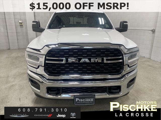 2024 RAM Ram 3500 Chassis Cab RAM 3500 SLT CREW CAB CHASSIS 4X4 60 CA