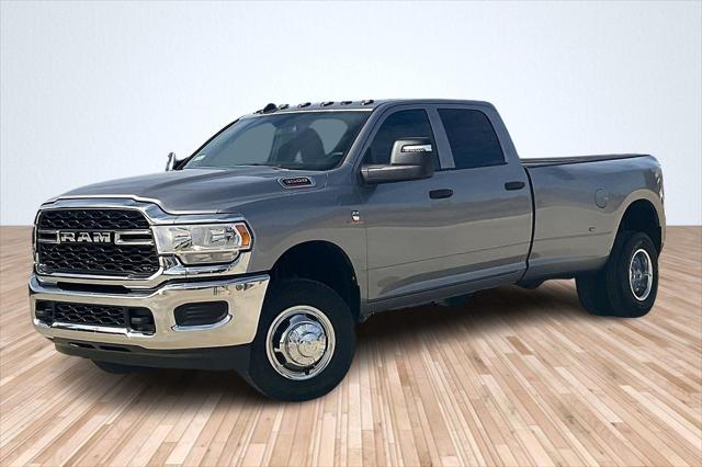 2024 RAM Ram 3500 RAM 3500 TRADESMAN CREW CAB 4X4 8 BOX