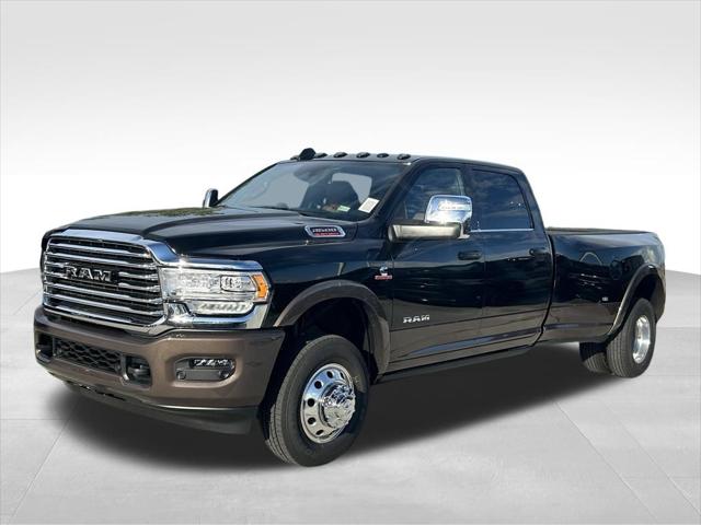2024 RAM Ram 3500 RAM 3500 LIMITED LONGHORN MEGA CAB 4X4 64 BOX