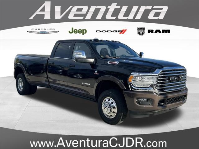 2024 RAM Ram 3500 RAM 3500 LIMITED LONGHORN MEGA CAB 4X4 64 BOX