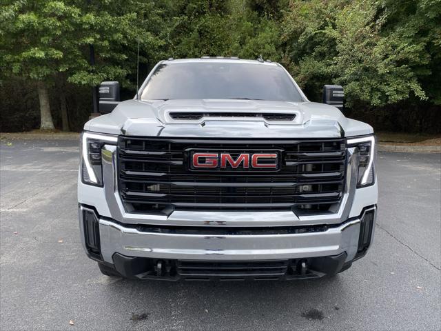 2024 GMC Sierra 3500HD 4WD Crew Cab Long Bed Pro 2024 GMC Sierra 3500HD 4WD Crew Cab Long Bed Pro