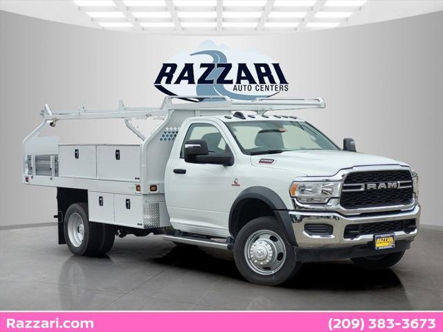2024 RAM Ram 5500 Chassis Cab RAM 5500 TRADESMAN CHASSIS REGULAR CAB 4X4 84 CA 2024 RAM Ram 5500 Chassis Cab RAM 5500 TRADESMAN CHASSIS REGULAR CAB 4X4 84 CA