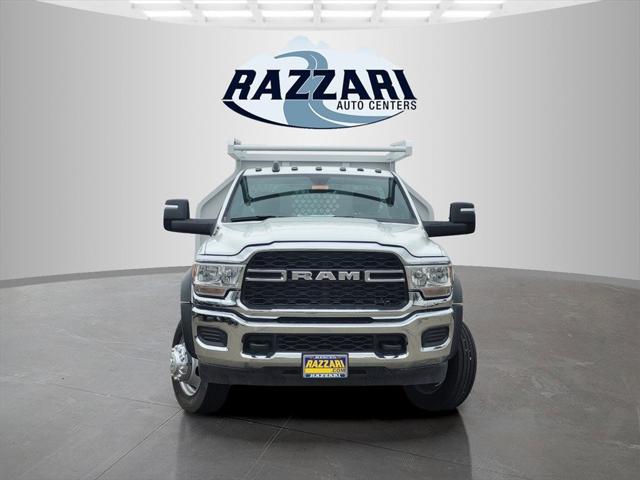 2024 RAM Ram 5500 Chassis Cab RAM 5500 TRADESMAN CHASSIS REGULAR CAB 4X4 84 CA 2024 RAM Ram 5500 Chassis Cab RAM 5500 TRADESMAN CHASSIS REGULAR CAB 4X4 84 CA