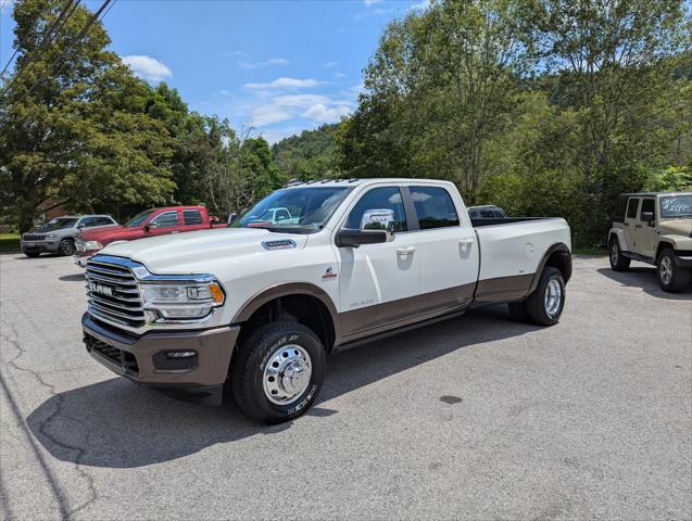 2024 RAM Ram 3500 RAM 3500 LIMITED LONGHORN CREW CAB 4X4 8 BOX