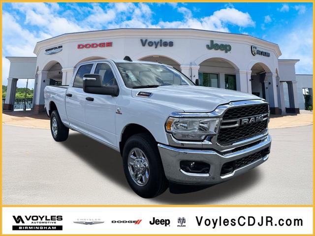 2024 RAM Ram 3500 RAM 3500 TRADESMAN CREW CAB 4X2 64 BOX