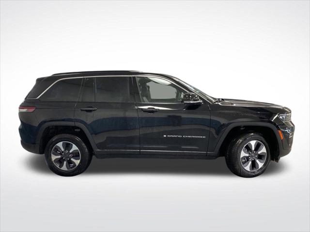2024 Jeep Grand Cherokee Unknown
