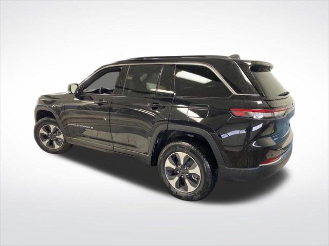 2024 Jeep Grand Cherokee Unknown