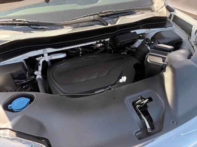 2022 Honda Pilot AWD Elite