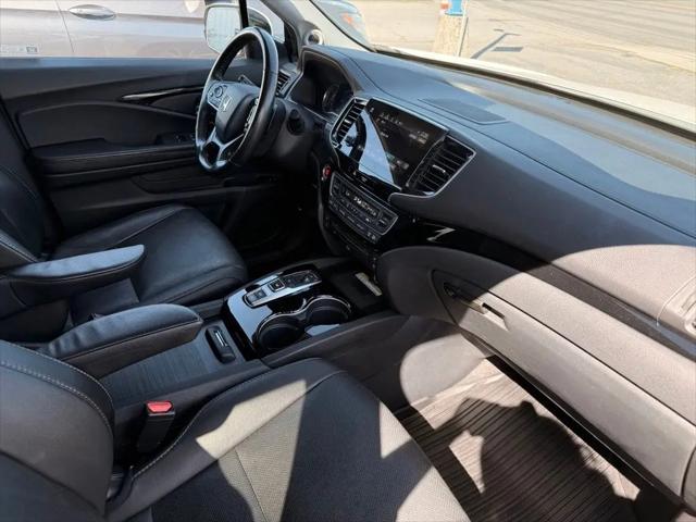 2022 Honda Pilot AWD Elite