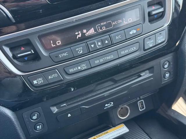 2022 Honda Pilot AWD Elite